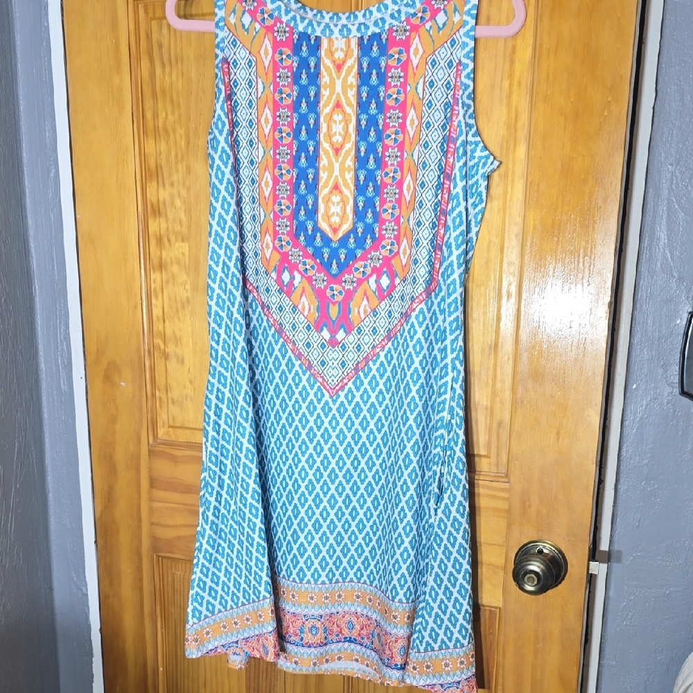 Box B Colorful Sleeveless Patterned Dress Medium